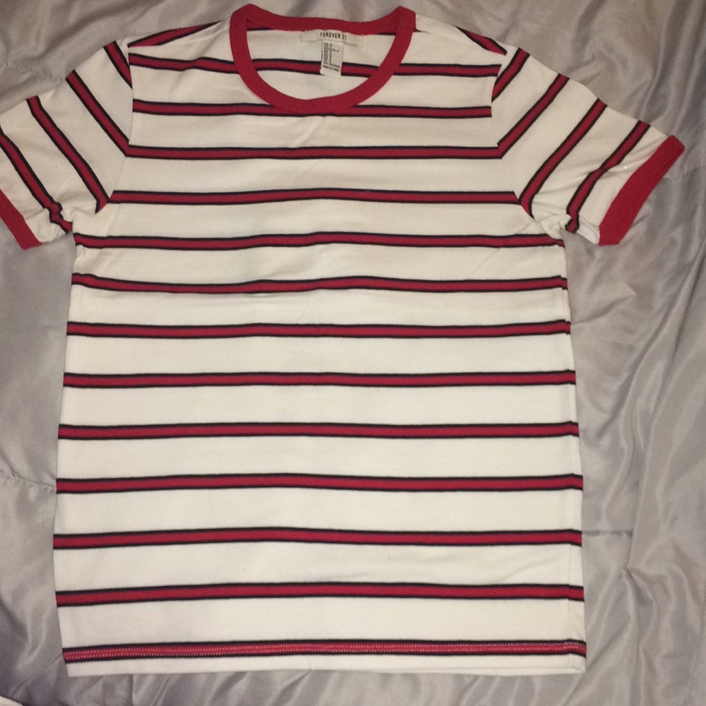 Short sleeve shirt